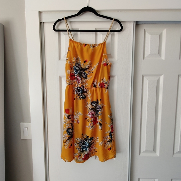 Yellow floral print midi dress - Picture 5 of 5